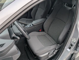 Toyota C-HR 1.8 Hybrid 140 Active 4-SEIZOENSBANDEN ANDROID & APPLE DIGITALE TELLERS METALLIC LAK / 9