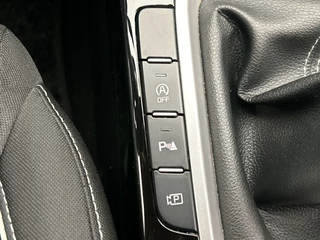 Kia Ceed Sportswagon 1.0 T-GDi GT-Line 1e Eigenaar | Carplay | Leder | Navigatie | Camera | Lane-assist | / 37