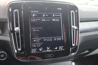 Volvo XC40 T4 Recharge Core Bright | Stoelverwarming | Trekhaak | Parkeercamera  | Keyless / 45