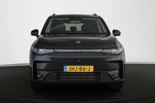 Leapmotor C10 Design REEV 28.4 kWh 360 Camera Panoramadak Zeer Compleet / 15