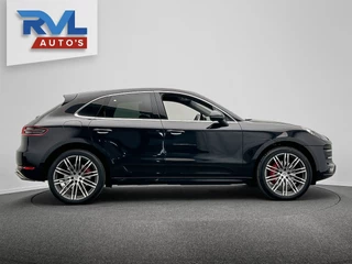 Porsche Macan 3.6 Turbo 400 pk | Bose | Glascoating | Memorie | Camera |Trekhaak | Stoelverwarming | 21 " | / 61