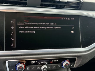 Audi Q3 35 TFSI Advanced edition  | Automaat | LED | Sportstoelen | DAB | Navi | Bluetooth | Stoelverwarming | Virtual Cockpit / 44