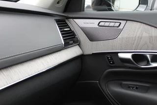 Volvo XC90 2.0 T8 Recharge AWD Plus Bright  | Luchtvering | 22" | Panoramadak | Leder | BLIS / 21