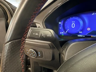 Ford Focus Wagon 1.0 EcoBoost Hybrid ST Line X automaat / Camera / cruise / stoel en stuurverwarming / 26