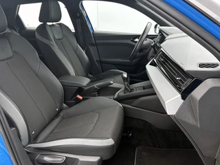 Audi A1 Sportback 30 TFSI S Line edition one  | NAVI | STOELVERWARMING | CLIMAT CONTROL | PARKEER SENSOREN V+A / 23