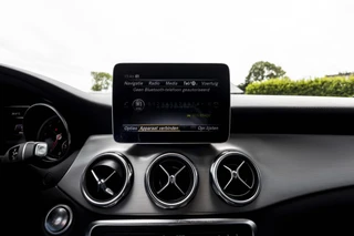 Mercedes-Benz GLA 180 Business Solution AMG | NL Auto | 19" | Camera / 28