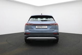 Audi Q4 e-tron 35 edition 92% SOH l Nederlandse auto | Warmtepomp l Stoelverwarming / 5