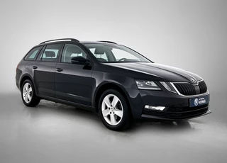 Škoda Octavia Combi 1.5 TSI Greentech Ambition Stoelverwarming | Navigatie | Parkeersensoren | Airco / 7