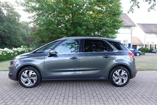 Citroën C4 Picasso 1.6 e-THP Intensive  | Trekhaak | Camera | DAB | NAP | / 7