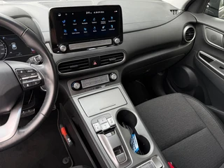 Hyundai Kona EV Fashion 64KWH Premium SOH 97 Navi Carplay Camera HUD / 8