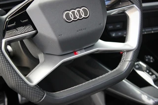 Audi Q4 e-tron 40 Advanced edition 77 kWh // 97,4% SoH | S-line | Panoramadak | Black Optic | Camera | Smartphone pakket | Keyless Advanced / 16