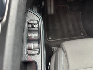 Lynk & Co 01 1.5 Plug in Hybride Pano, Carplay, Camera,ACC / 13