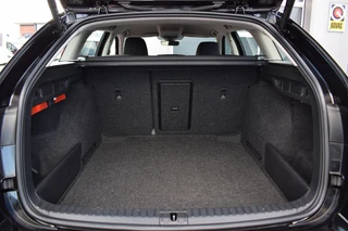 Skoda Octavia Combi 1.0 TSI Business Edition | Apple CarPlay | Cruise | Climate / 8