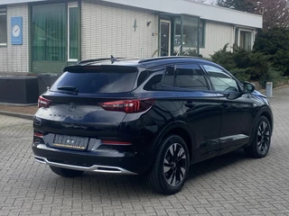 Opel Grandland X 1.6 Turbo Hybrid 225pk Aut Business Edition / 8