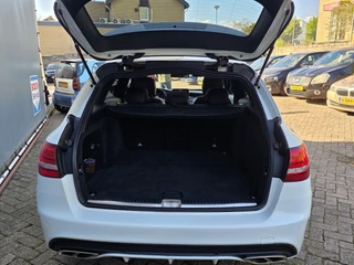 Mercedes-Benz C-Klasse Estate 400 4MATIC BITURBO AMG EDITION PANODAK NAVI / 37