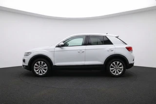 Volkswagen T-Roc 1.5 TSI DSG Sport Adaptive l Camera l Virtual Cockpit / 2