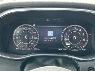 Jaguar F-PACE 2.0 P400e PHEV R-Dynamic SE Pano 360° Meridian Stoelverw+Ventilatie Leer BOMVOL! / 27