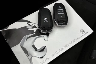 Peugeot 508 SW 1.6 HYbrid GT FOCAL Stoelverwarming Keyless Dodehoek / 30