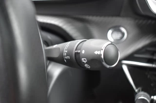 Peugeot 2008 1.2 AUT. PT GT ADAP. CRUISE / P.DAK / AFN. HAAK. / 29