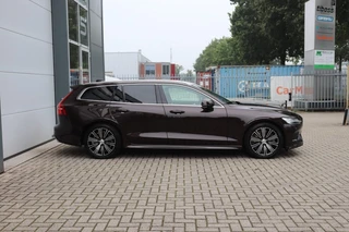 Volvo V60 2.0 T8 Twin Engine AWD Inscription (391PK) ORIG.NL/NW.PR73000/DEALERONDERH. / 6