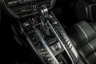 Porsche Macan 2.9 Turbo|Krijtgrijs|Pano|Leder|Chrono|Luchtv. / 57
