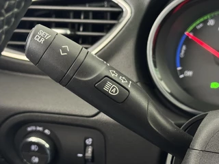 Opel Grandland X 1.6 Turbo Hybrid4 Ultimate | Camera | ACC | Navi | Elektrische achterklep | Clima | Stoelverwarming | Lm velgen | ( Vestiging - Vianen, 0347-371248 ) / 15