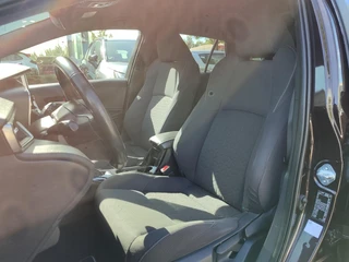 Toyota Corolla Touring Sports 1.8 Hybrid Style TREKHAAK BLIND SPOT STOEL/STUURVERW PARK-SENSOREN HEAD-UP EL-ACHTERKLEP APPLE/ANDROID 16'' LM-VELGEN AD-CRUISE CLIMA / 10
