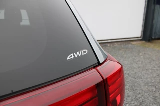Mitsubishi Outlander 2.0 PHEV Executive Edition / 36