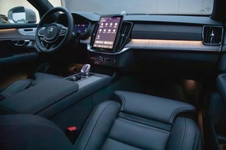Volvo XC90 2.0 T8 Plug-in hybrid AWD Ultra Bright MY 2026 Facelift / 7