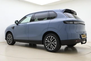 Leapmotor B10 Design ProMax 67.1 kWh l WLTP 434km | 750kg trekgewicht | Stoel en stuur verwarming/verkoeling | 360 graden camera | Lederen bekleding | Panoramadak | LED | Regensensor | Sfeerverlichting | Elektrisch verstelbare voorstoelen / 13