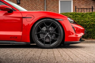 Porsche Taycan Cross Turismo 4 GTS Pakket | Garantie 01-2028 | 1e Eigenaar | 21'' Vossen | BOSE | Sportchrono | / 26