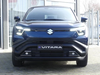 Suzuki e VITARA Style 61 kWh Elektrische bestuurdersstoel, Panoramadak, Half lederen bekl. 360 graden camera, Stuur verwarming / 9