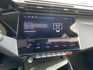 Peugeot 308 SW 1.2T 130pk Automaat Allure | AGR Comfortstoel | Camera voor & achter | Stoelverwarming | Navi | Keyless Entry / 25