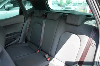 SEAT Arona 1.0 TSI FR Line Carplay,Camera, ACC / 12