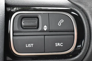 Citroën C3 PureTech 110 EAT6 Shine  | Automaat | Afn Trekhaak | Navigatie | Airco | 4 seizoenenbanden | Camera achter | / 24
