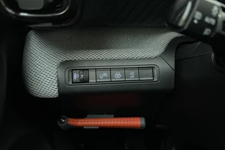 Citroen C3 1.2 Turbo Plus 100 PK | Handgeschakeld | Airco | Cruise Control | Touchscreen | Mirror Screen | Apple Carplay | Android auto | Parkeersensor | 1e eigenaar / 19