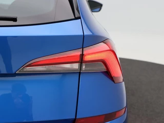 Škoda Kamiq 1.0 TSi 110 Pk Automaat Ambition | Cruise Control | Airco | Carplay | Parkeersensoren | 16 Inch | 38.595 Km !! / 13