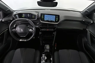Peugeot 208 1.2 PureTech GT Automaat Panoramadak Camera Apple CarPlay LED / 8