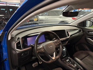 Opel GRANDLAND 1.6 Turbo Plug-In Hybrid GS Line / 225pk / stuur verwarming / camera / Apple carplay / 9