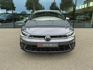 Volkswagen Polo 1.0 TSI DSG R-Line 110pk Adapt. Cruise | IQ light | 17 inch | Camera | Virtual | Carplay | Rijklaar incl. garantie / 32