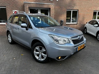 Subaru Forester 2.0 LUXURY / 4