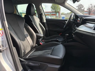 Skoda Kamiq 1.0 TSI Business Edition | Navi | Parkeersensoren V+A | Virtual Cockpit | Lichtmetalen Velgen | Premium Sound System | Keyless Go | Apple Carplay | Android Auto | 12 maanden Bovag Garantie / 16
