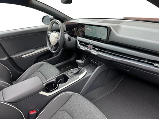 Kia K4 1.0 T-GDi MHEV GT-Line Launch Edition (pano) Dodehoekassistentie | Kruisend verkeersassistentie achter | Uitstapwaarschuwing | Stoel + stuurwielverwarming / 4