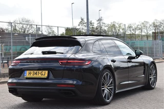 Porsche Panamera 4 Sport Turismo 3.0 Turbo Open dak | Keyless | Luchtvering | Carplay | Mem.stoelen | Softclose | 4x stoelverwarming | Bose | Full LED | 21" / 6