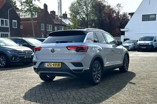 Volkswagen T-Roc 1.5 TSI Sport Automaat / 8