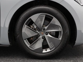 CUPRA Born Business Plus 62 kWh 204 Pk | Stoel/Stuurverwarming | Adaptive Cruise | Climatronic | CarPlay |  18 Inch | 21.452 Km !! / 7
