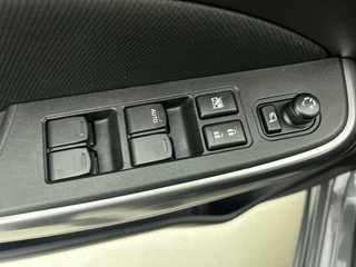 Suzuki Swift 1.2 Style Smart Hybrid | Camera | CarPlay | Adaptive Cruise | Stoelverw. | Climate Control / 27