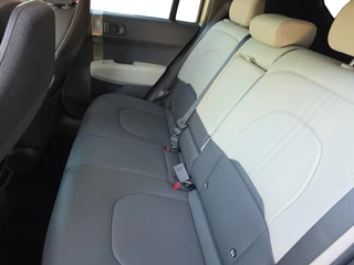 Kia EV3 GT-Line Business Edition 81.4 kWh | Navigatie | Stoel + Stuur verwarming | Navigatie | Climate control | Parkeer camera achter / 10