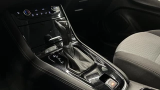 Opel Grandland X 1.2 Turbo Innovation AUTOMAAT STOELVER CRUISE CAMERA NAVI LM CARPLAY. / 46