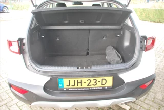 KIA Stonic 1.2 MPi  ComfortLine Navigator / 9
